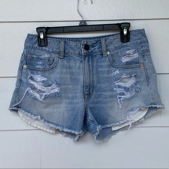 American Eagle Outfitters Pants - American Eagle Distressed High Waist Jean Shorts 6
